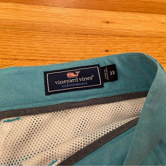 Vineyard Vines Performance blue/teal Breaker Short - Picture 2 of 4